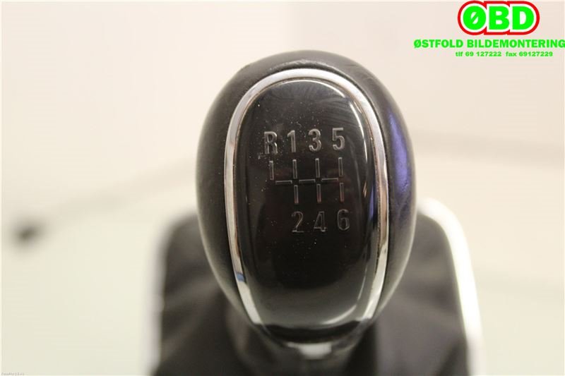 Girstang manuell til Opel Insignia A 2009-2014  (OPEL|55563829|7 38 499|)