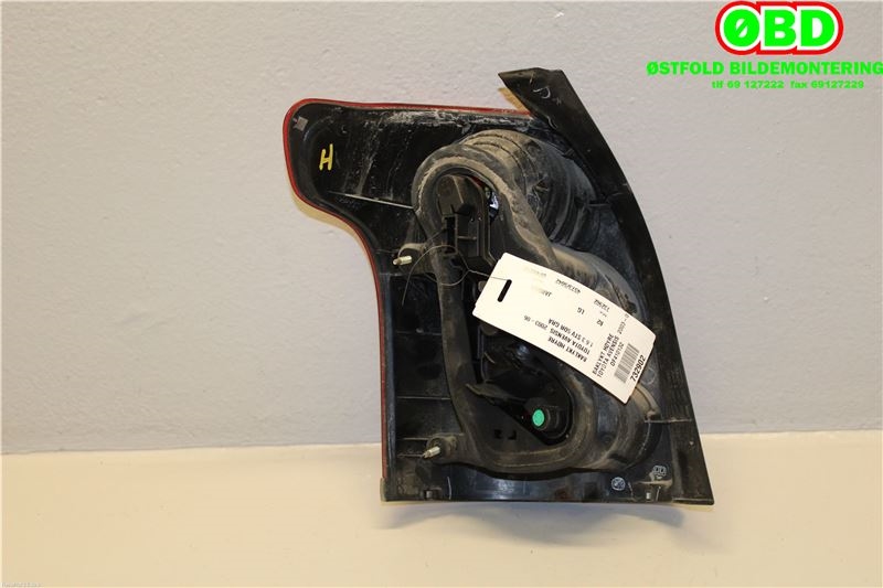 Baklykt høyre til Toyota Avensis 2003-2008 (Type II)  (TOYOTA|8155105180|8155105182|)
