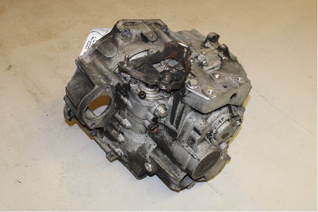 Girkasse manuell 6-trinn til VW Passat 2005-2010 (B6) (B6) (VOLKSWAGEN|02Q 300 011 BT|02Q 300 042 LX|)