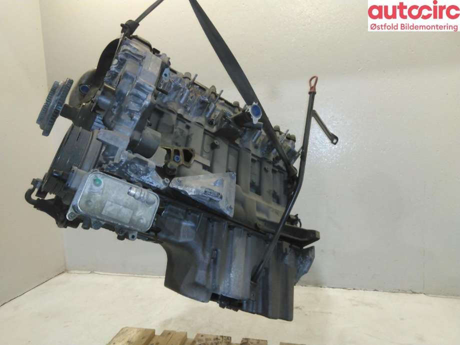 Motor diesel til BMW 7-Serie 2000-2008 (E65/E66/E67/E88) (E65/E66/E67/E88) (BMW|11 00 0 306 821|)