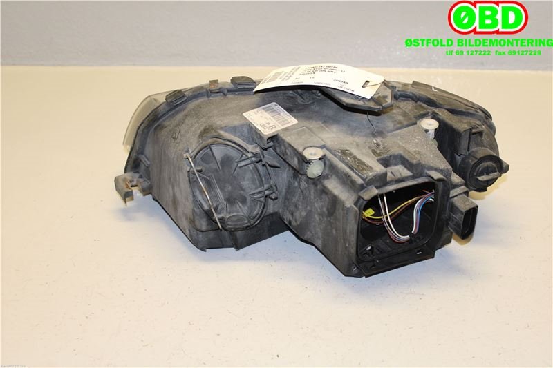 Frontlykt høyre halogen til Audi A3 2003-2008 (Type II, Fase 1)  (AUDI|8P0 941 004 K||8P0941004K)