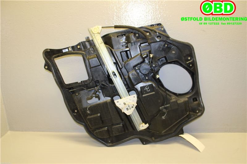 Ruteheis høyre foran til Mazda 5 2005-2010 (Type I) (MAZDA|C23558590B|)