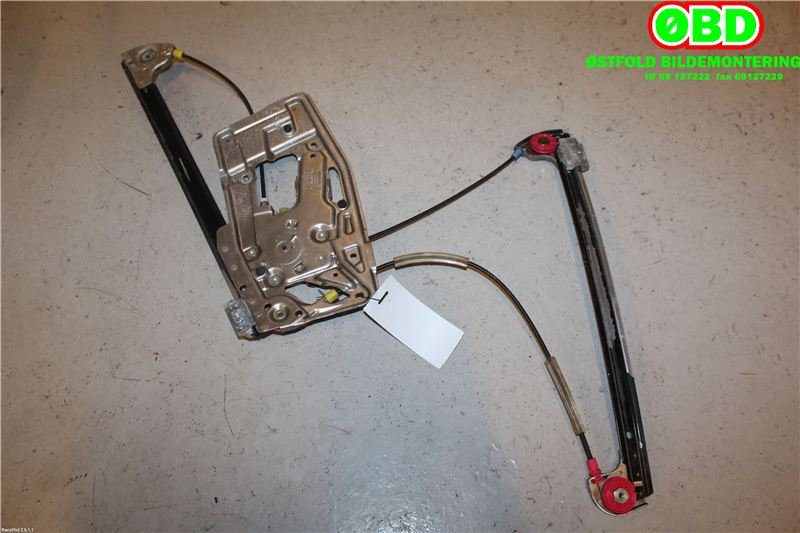 Ruteheis høyre foran til BMW 5-Serie 1996-2003 (E39) (E39) (BMW|51 33 8 252 394|)