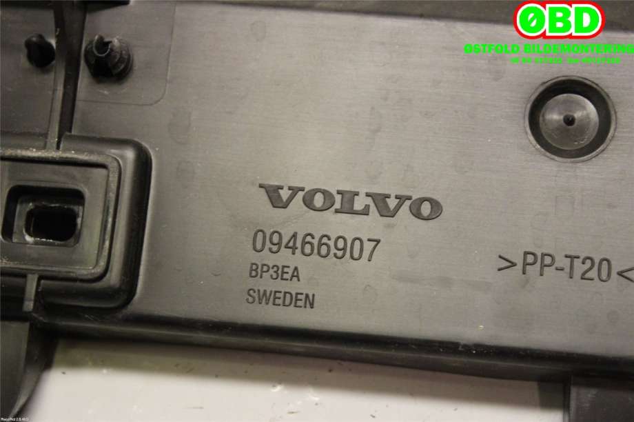 Diverse deler til Volvo C70 2006-2010 (Type II, Fase 1)  (VOLVO|31290702|)