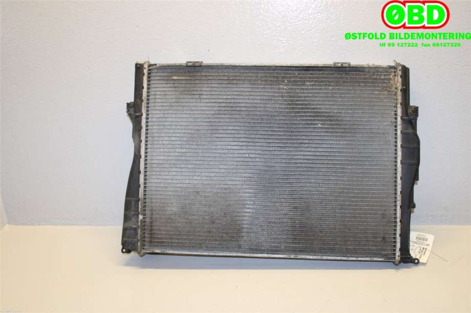 Radiator (manuell gir) til BMW 3-Serie 2005-2011 (E90/E91/E92/E93) (E90/E91/E92/E93) (BMW|17117559273|)