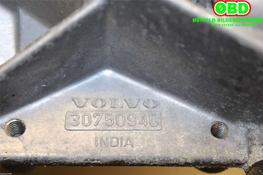 Dynamobrakett til Volvo C70 2006-2010 (Type II, Fase 1)  (VOLVO|31251652||30750940)