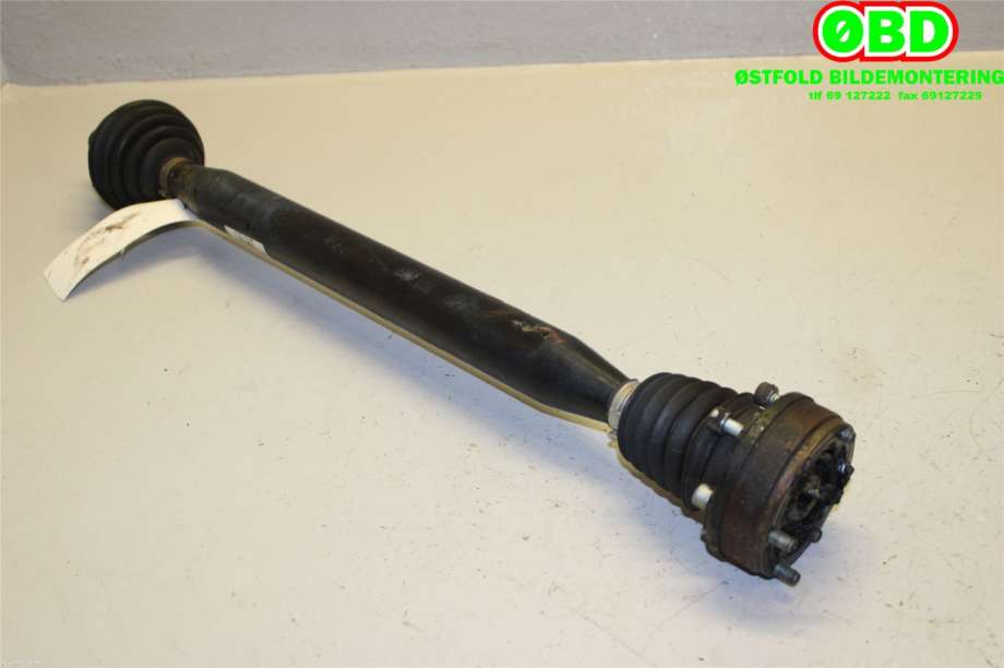 Drivaksel høyre foran til VW Golf V, Combi 2003-2008  (VOLKSWAGEN|1K0 407 272 DM|1K0 407 766 AX|1K0407272DM)