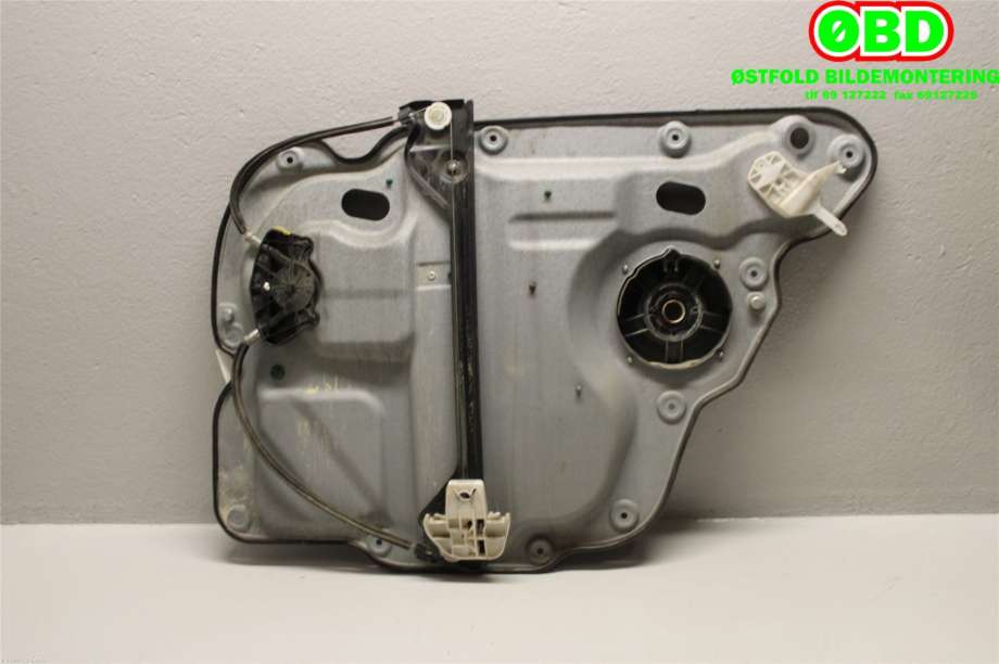 Ruteheis venstre bak til VW Touran 2003-2006 (Type I, Fase 1)  (VOLKSWAGEN|1T0 839 461 P|)