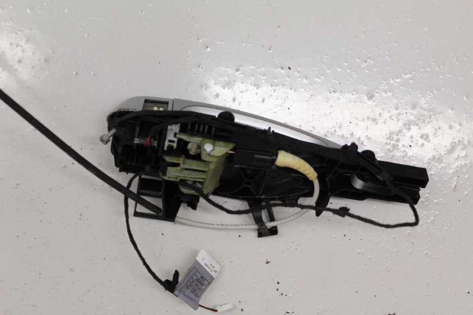 Dørhåndtak utv høyre bak til BMW X5 2007-2013 (E70) (E70) (BMW X5|51 22 7 207 568|51 21 7 137 054|)
