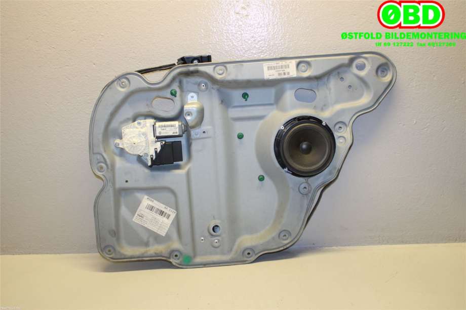 Ruteheis høyre bak til VW Touran 2003-2006 (Type I, Fase 1)  (VOLKSWAGEN|1T0 839 462 P|)