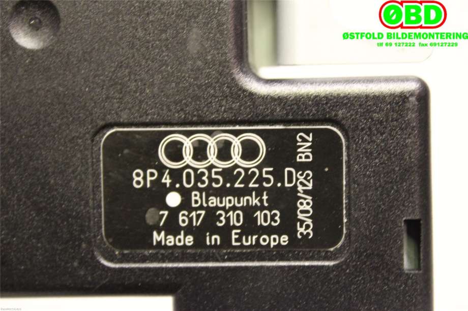 Antenne forsterker til Audi A3 2009-2012 (Type II, Fase 2)  (AUDI|8P4035225D|)