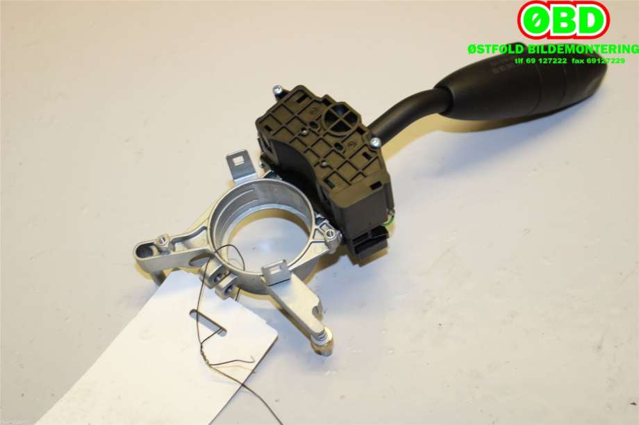 Bryter combi til Mercedes B-Klasse 2008-2011 (Fase 2) (W245) (W245) (MERCEDES|A 169 545 02 10|)