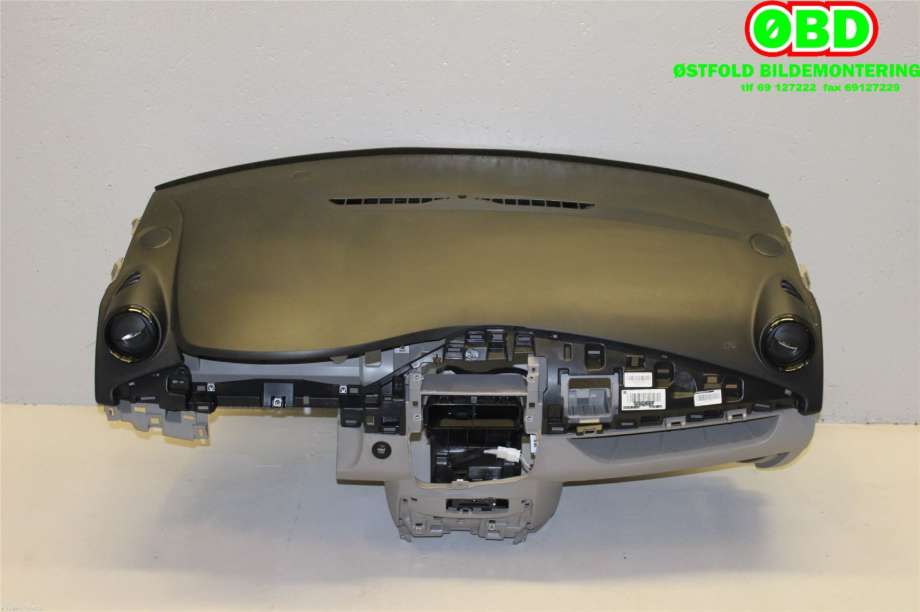 Dashbord til Renault Zoe 2013-2019 (Fase 1) (RENAULT|681001600R|681006711R|)