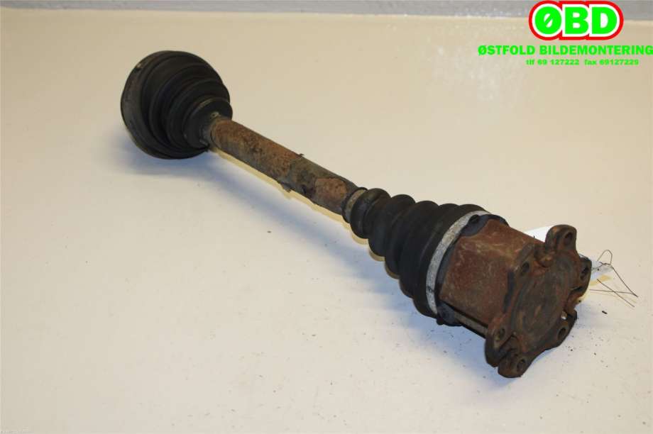 Drivaksel venstre foran til Audi A6, Allroad 2000-2005 (Type I) (C5) (C5) (AUDI|4Z7407271E|)