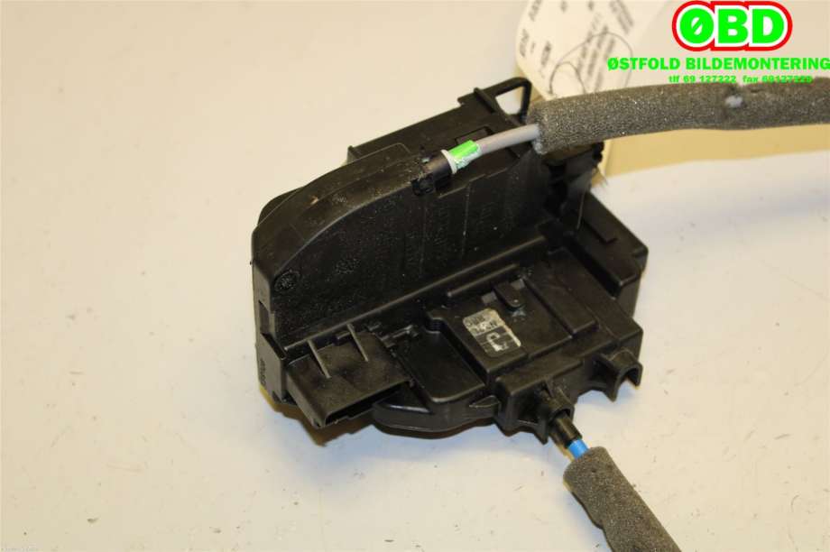 Låsekasse høyre bak til Nissan Qashqai 2010-2014 (Type I, Fase 2) (NISSAN|82500EY10D|)