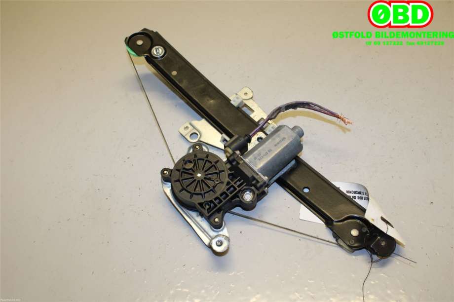 Ruteheis venstre bak til Volvo S60 2000-2004 (Type I, Fase 1)  (VOLVO|31253719|)