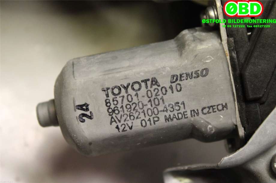 Ruteheis venstre bak til Toyota Auris 2010-2012 (Type I, Fase 2)  (TOYOTA|6984002390|)