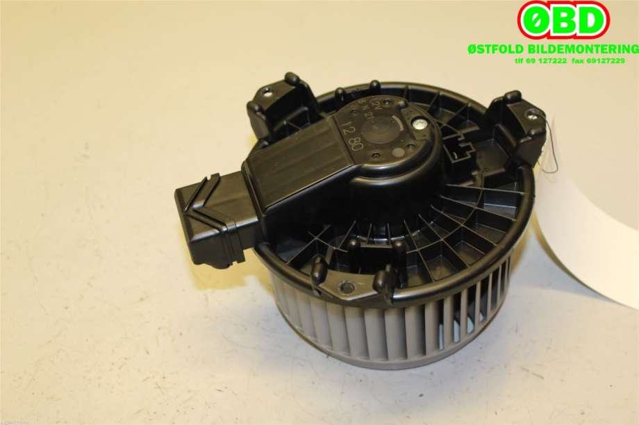 Varmeapparat motor til Subaru Trezia 2011-2013  (SUBARU|8710352151|)