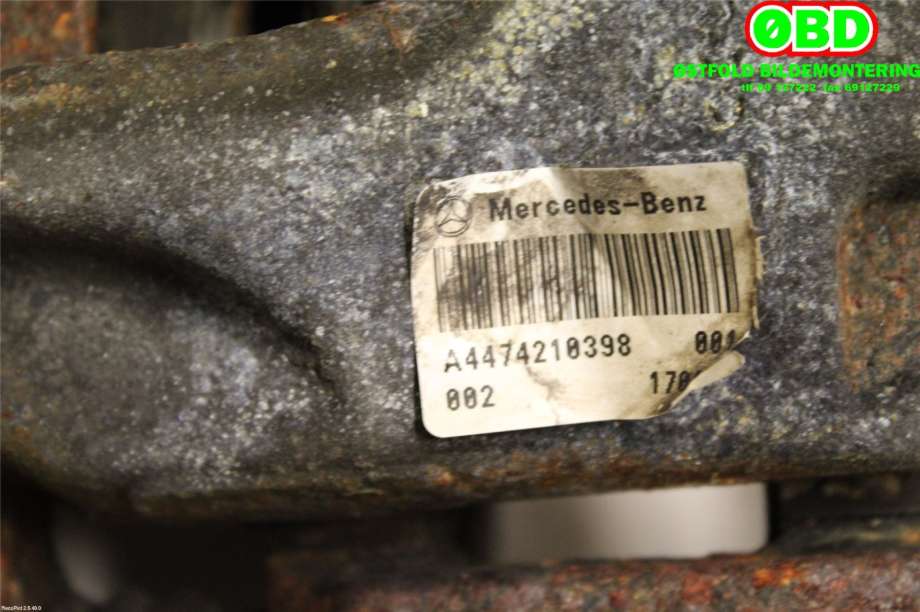 Bremsecaliper venstre foran til Mercedes Vito 2014-->> (W447) (W447) (MERCEDES|A 447 420 00 83|A 447 420 84 00|)