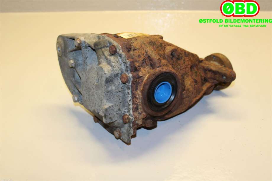 Kardang klokke bak til BMW 5-Serie 2003-2010 (E60/E61) (E60/E61) (BMW|33 10 7 560 591|)