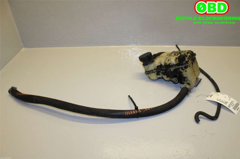 Ekspansjonstank til BMW 3-Serie 1983-1993 (E30) (E30) (BMW||1712641)