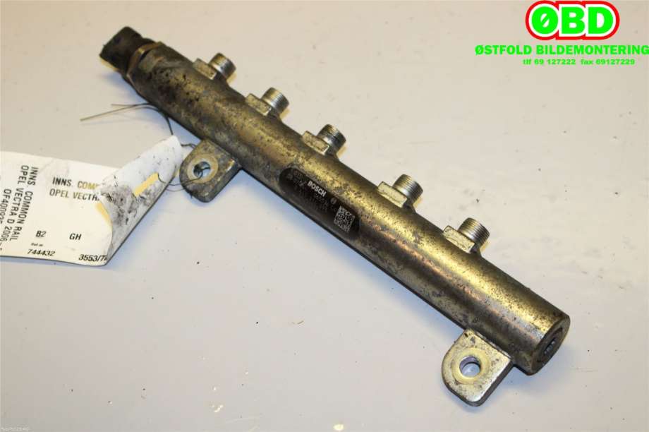 Dyseskinne (fuelrail) til Opel Vectra C 2005-2008 (Type II) (OPEL|93190430|815364|55209572)