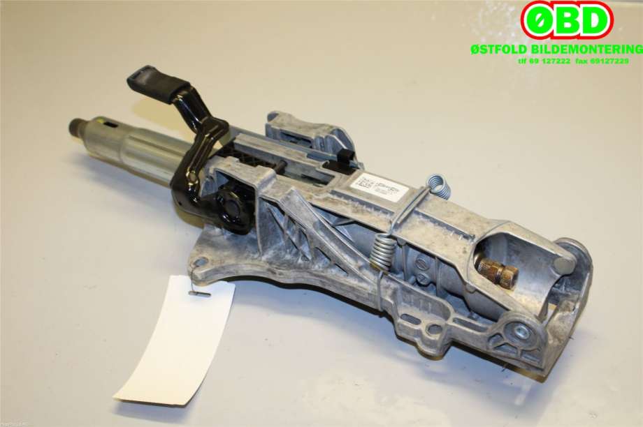 Rattaksel til Mercedes Vito 2014-->> (W447) (W447) (MERCEDES|A 447 462 00 20|A 447 460 48 00|)