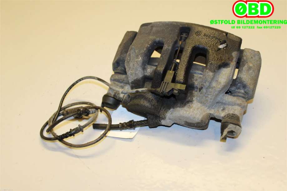 Bremsecaliper høyre foran til Mercedes Vito 2014-->> (W447) (W447) (MERCEDES|A 447 420 01 83|A 447 420 85 00|)