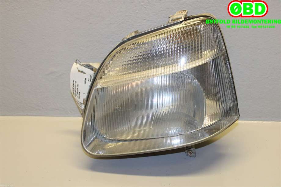 Frontlykt venstre halogen til Opel Agila 2000-2007 (OPEL|9194756|4700479|)