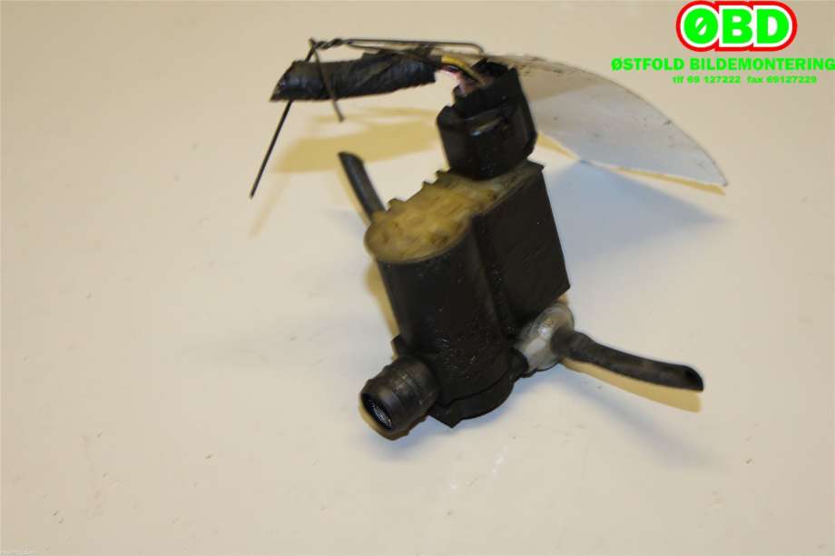 Spylerpumpe foran til Kia Picanto 2010-2011 (Type I, Fase 2) (KIA|985102C100|)