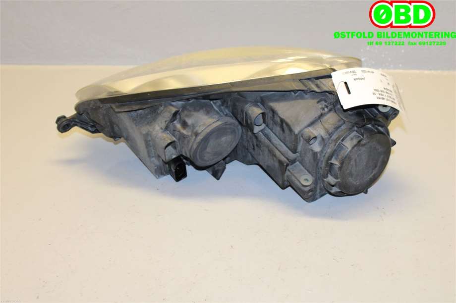 Frontlykt høyre halogen til VW Golf V, Combi 2003-2008 (VOLKSWAGEN|1K6 941 006 C|1K6 941 030 C|)