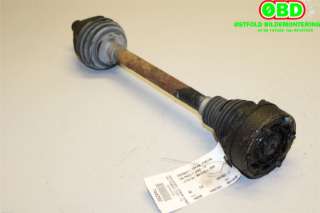 Drivaksel venstre foran til VW Passat, 2005-2010 (B6) (B6) (VOLKSWAGEN|1K0 407 271 KP)