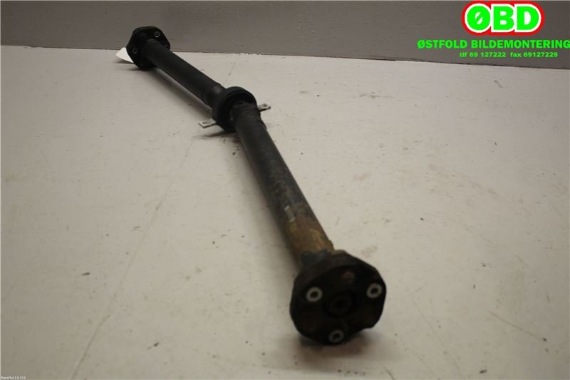 Mellomaksel til BMW 1-Serie 2004-2011 (E81/E82/E87/E88) (E81/E82/E87/E88) (BMW|26117526136|)