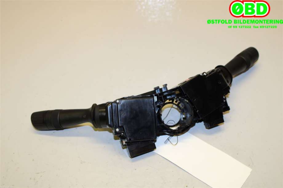Bryter combi til Toyota Auris 2015-2019 (Type II, Fase 2)  (TOYOTA|8465202670|8414002720|)