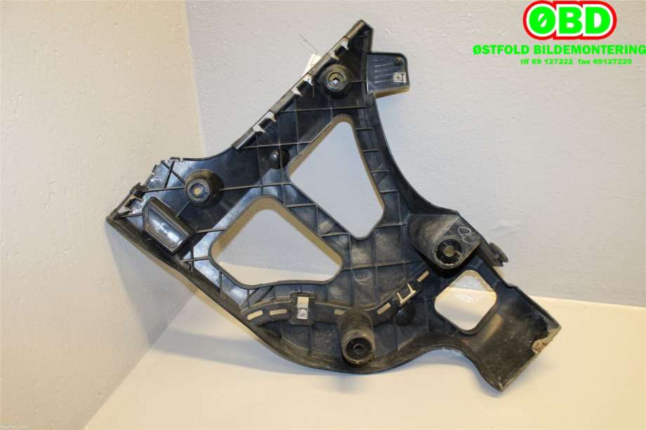 Diverse deler til BMW X5 2007-2013 (E70) (E70) (BMW|51 12 7 158 445|)