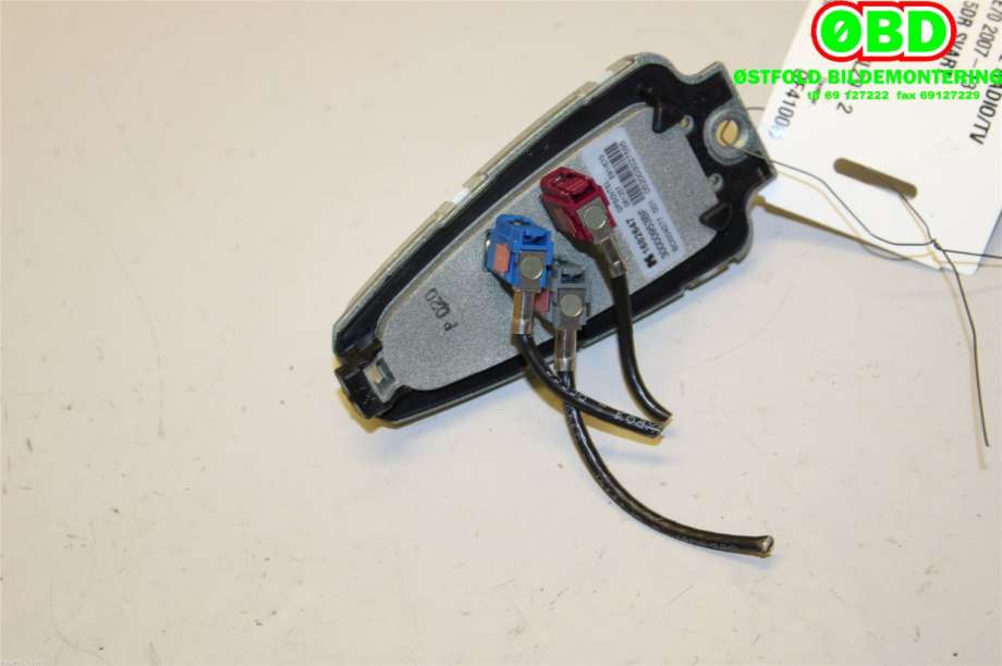 Antenne navigasjon til BMW X5 2007-2013 (E70) (E70) (BMW|65209226896|)