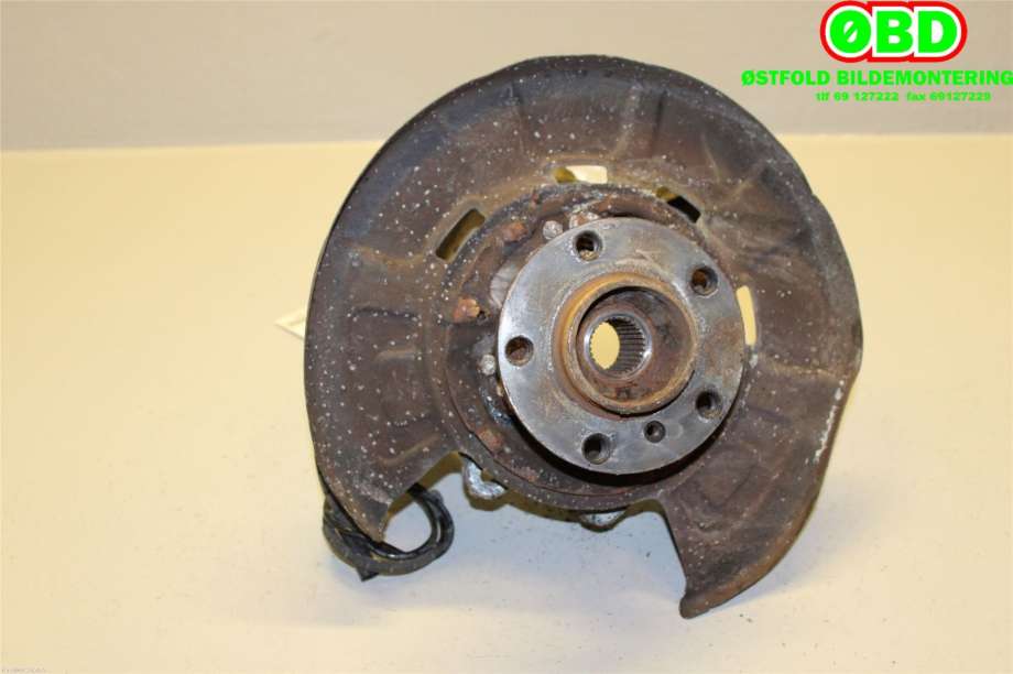 Hjulspindel høyre bak til BMW X5 2007-2013 (E70) (E70) (BMW|33 32 6 879 102|)