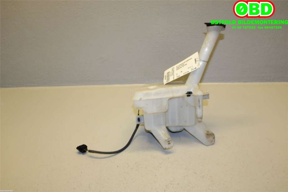 Spylertank til Subaru Trezia 2011-2013 (SUBARU|8531552300|)