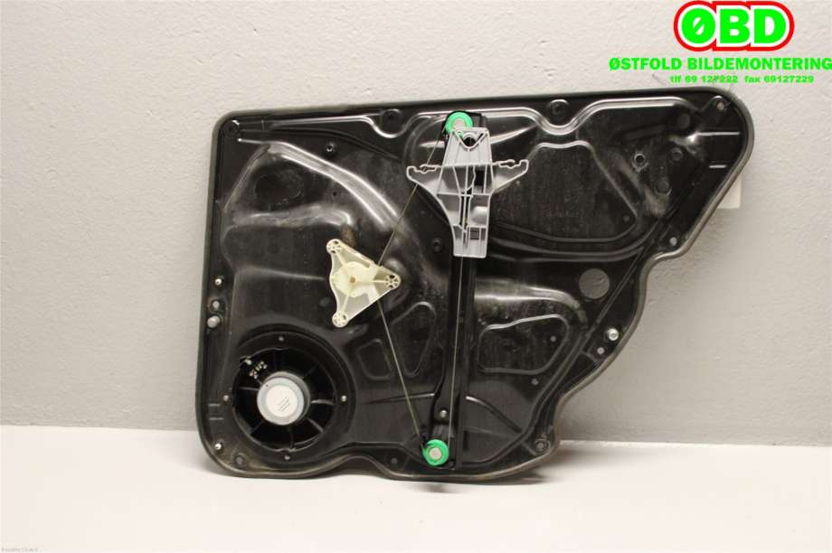 Ruteheis venstre bak til VW Passat 2005-2010 (B6) (B6) (VOLKSWAGEN|3C9 839 461 L|)