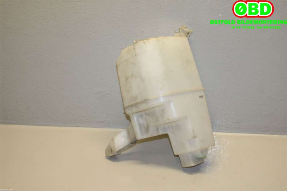 Spylertank til Nissan NV200 2010-2019  (NISSAN|28910JX00B|)