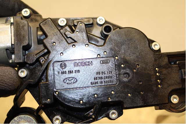 Viskermotor bakrute til Hyundai Veloster 2011-2015  (HYUNDAI|987002V000|)