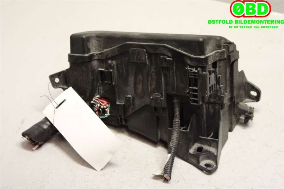 Sikringsboks til Lexus CT 2010-2020 (LEXUS||8264175080)