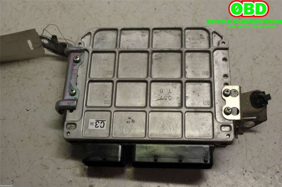 Styreenhet motor til Lexus CT 2010-2020  (LEXUS|8966076130||8966176130)