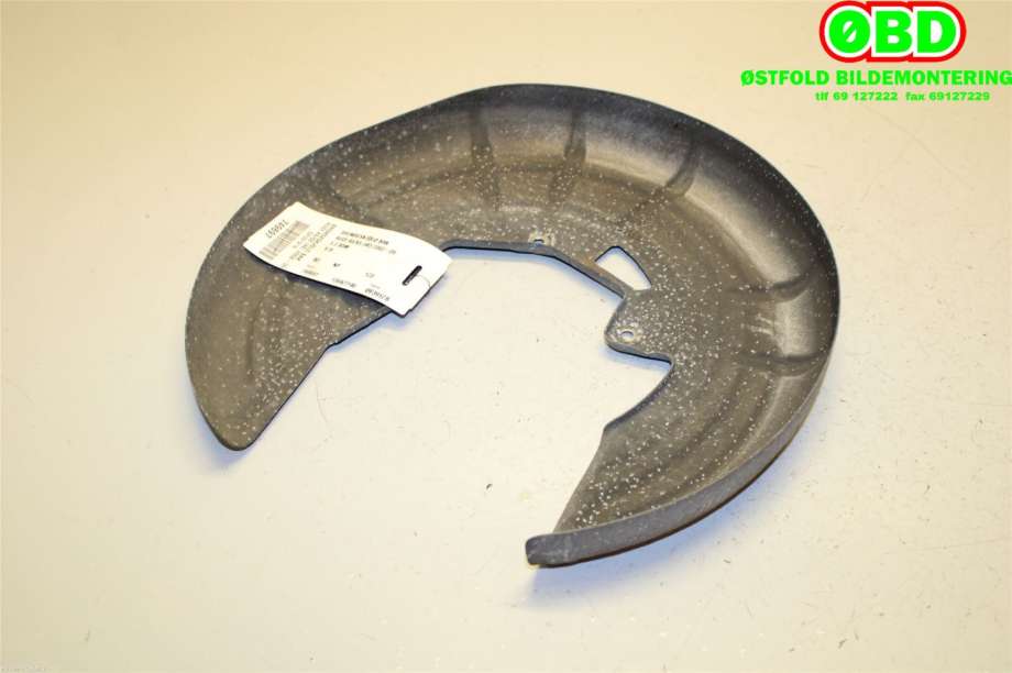 Bremseskjold høyre bak til Audi A8 2003-2010 (Type II) (AUDI|4E0615611G|)