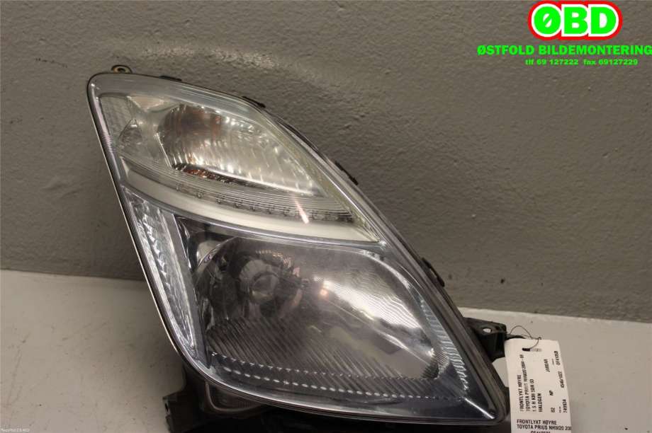 Frontlykt høyre halogen til Toyota Prius 2004-2009 (Type II) (COMBI) (COMBI) (TOYOTA|8113047180|)