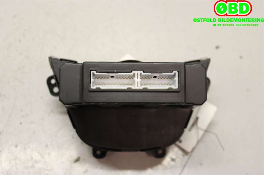 Varmeapparat betjening til Hyundai Veloster 2011-2015 (HYUNDAI|972502V230BLH|)