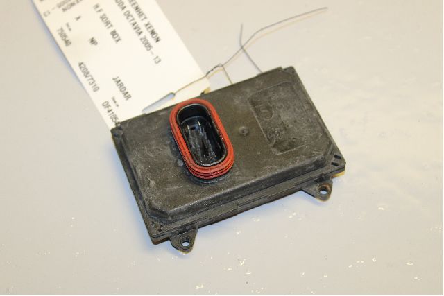 Styreenhet xenon/ballast til Škoda Octavia 2009-2013 (Type II, Fase 2) (SKODA|7L6 941 329 B||7L6941329B)