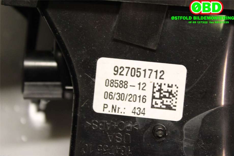 Diverse deler til BMW X5 2013-2018 (F15) (F15) (BMW|64 22 9 270 517||927051712)