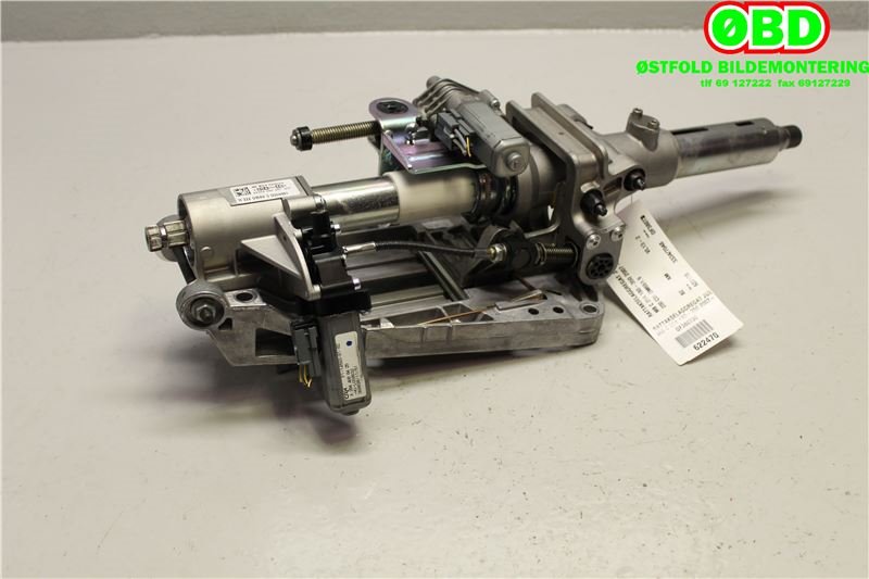 Rattaksel til Mercedes C-Klasse 2011-2014 (Fase 2) (W204) (W204) (MERCEDES|A 204 460 20 16|A 204 460 46 16|)