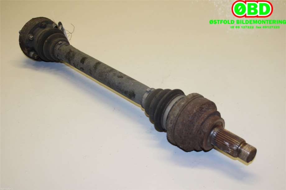 Drivaksel venstre bak til BMW 3-Serie 2005-2011 (E90/E91/E92/E93) (E90/E91/E92/E93) (BMW|33 20 7 568 731|)